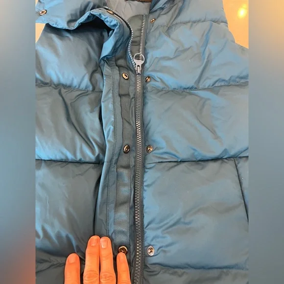 Athleta Downtown Puffer Vest Sardinia Blue Women's Size Small - Picture 9 of 10